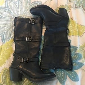 Frye Black Carmen 3 Strap Heeled Boots - 6B